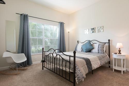 Cozy 4 Bedrooms Villa At Storey Lake