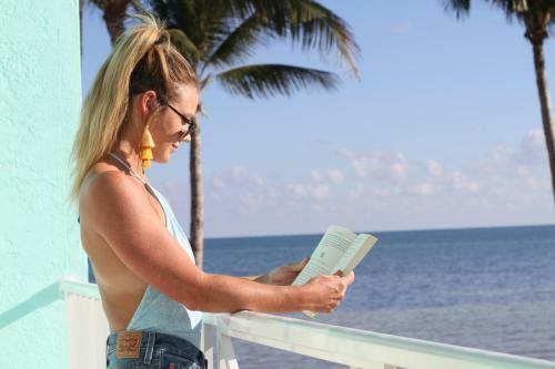 Hotel Grassy Flats Resort & Beach Club