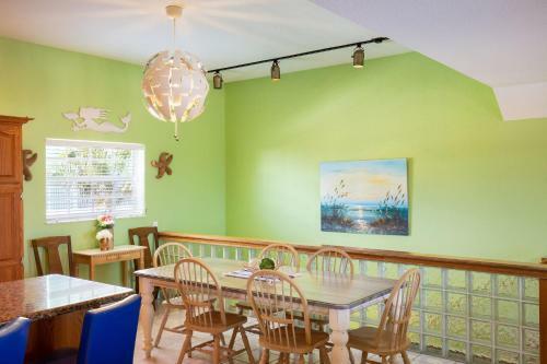 Hotel Grassy Flats Resort & Beach Club