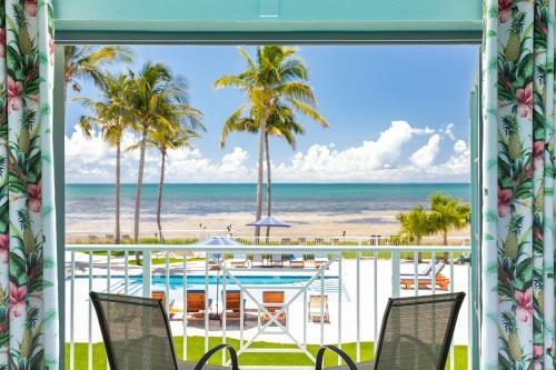Hotel Grassy Flats Resort & Beach Club