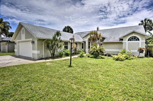Cocoa Beach Paradise With Indoor And Outdoor Fun!