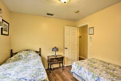 Cocoa Beach Paradise With Indoor And Outdoor Fun!