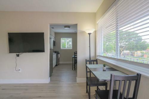 Stylish 2br Apartment In Midtown-wynwood