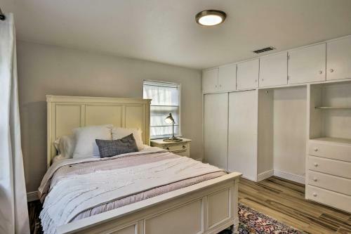 House In Historic District, Walk To Marina!