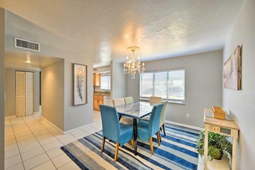Apartamento Naples Retreat With Pool Access Less Than 2 Mi To Beach
