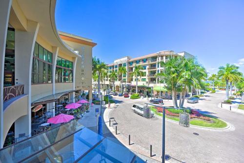 Apartamento Naples Retreat With Pool Access Less Than 2 Mi To Beach