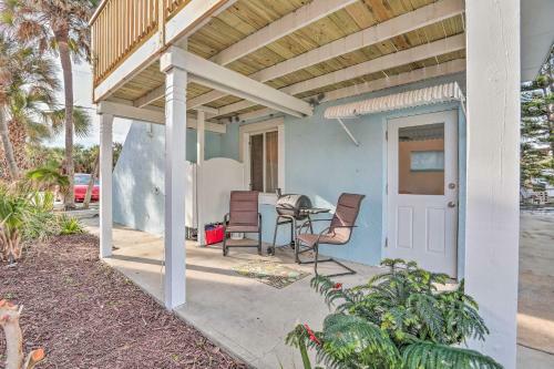 Cozy New Smyrna Beach Apartment - Steps From Beach