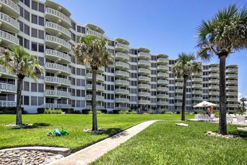 Apartamento Beachfront New Smyrna Condo With Ocean Views And Pool!