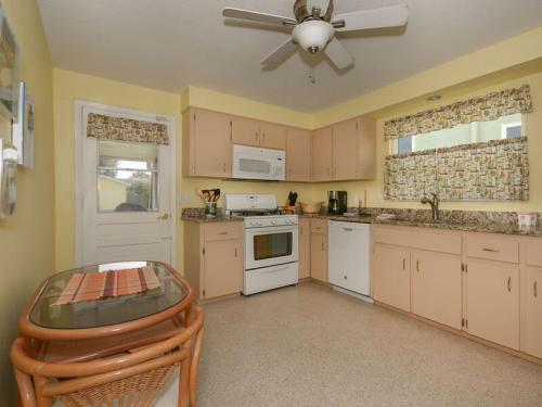 837 East 17th Avenue By Ocean Properties