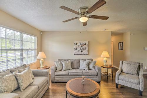 North Port Gem Near Beaches, Golf, And Shops!