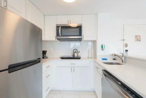 Enclave Apartments At International Drive