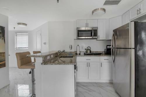 Enclave Apartments At International Drive