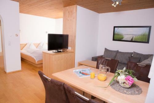 Hostal Landhaus Huber