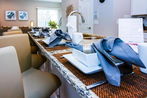 Dream Townhome With Balcony Summerville Su7576