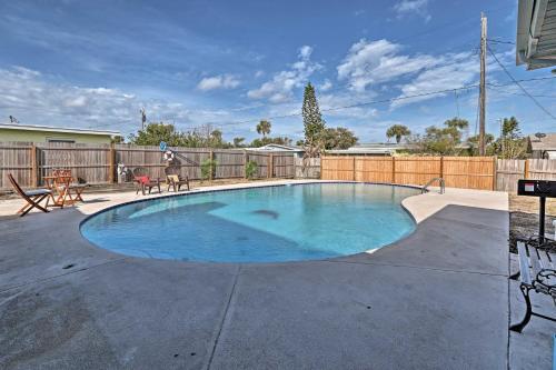 Ormond Beach House With Pool - 5 Miles To Daytona!