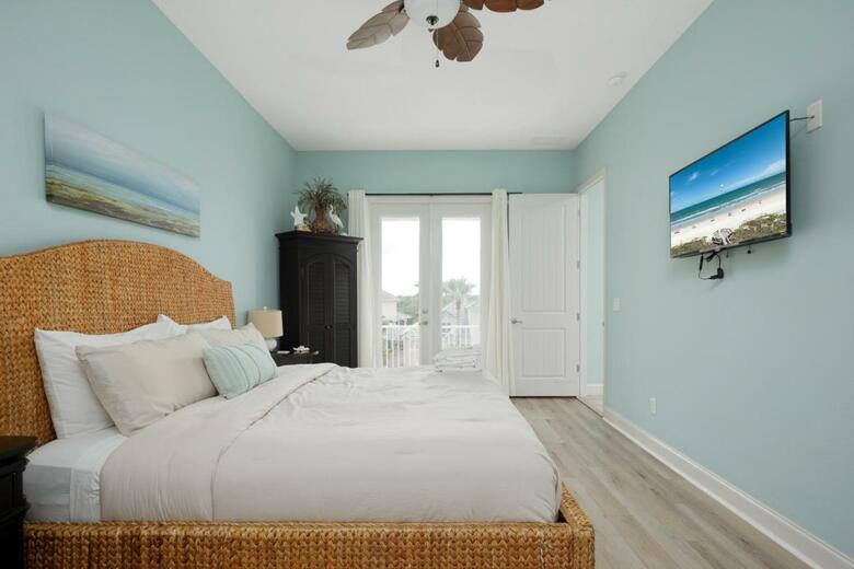 Sea Gem, 8 Bedrooms, Sleeps 16, Cinnamon Beach , Private Pool, Elevator