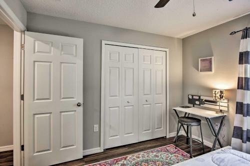 Modern Palm Bay Golf Home With Screened Porch!