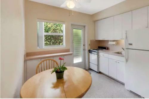 Portside 1 - 1 Bedroom 206 Inlet Way