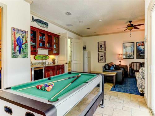 Dancing Dolphin, 6 Bedrooms, Sleeps 14, Cinnamon Beach, Private Pool