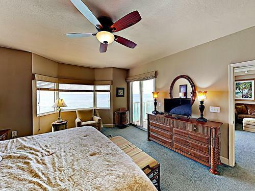Apartamento New Listing! Gulf-front Condo With Epic Views, Pools Condo