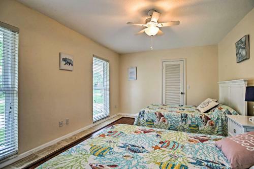 Riviera Beach Home With Pool - Walk To Beach!