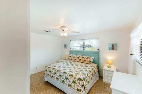 Coconut Row Oasis