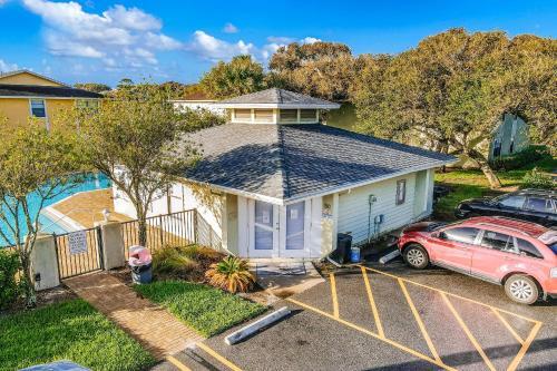 Clipper Cabana Beachwalk Condo