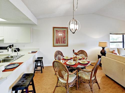 Apartamento Beach-themed Condo #f32 Condo