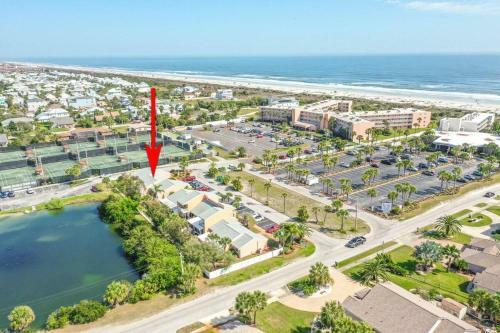 Island Oasis - 3br 2ba - Steps To The Ocean!
