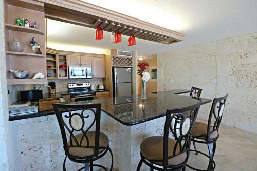 Apartamento Sand Dollar 2-405