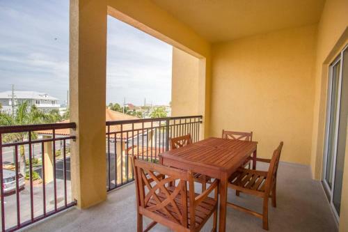 Apartamento 202 - Palms Of Treasure Island