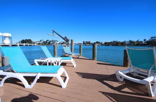 Apartamento Affordable Beach Condos - One Bed Budget With Full Kitchen Condo