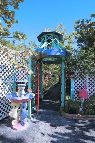 Apartamento Affordable Beach Condos - One Bed Budget With Full Kitchen Condo