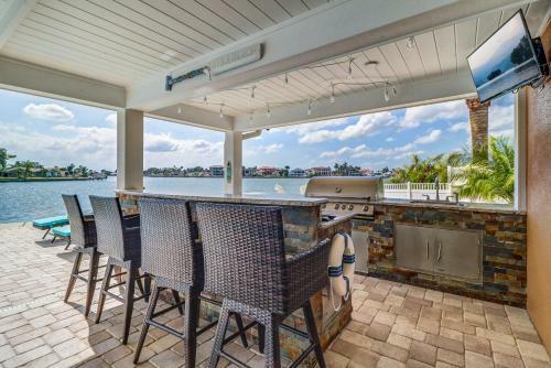 New Listing! Modern Retreat With Private Pool & Dock Home