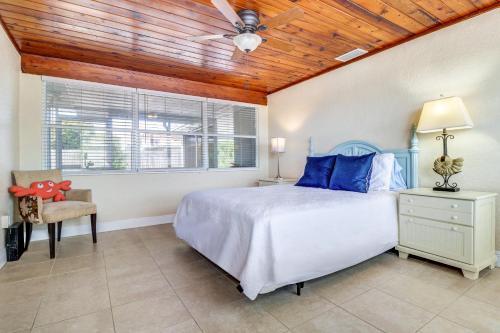 New Listing! Spacious Haven With Pool & Hot Tub Home