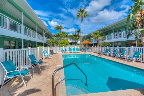 Apartamento Tropic Terrace #4 - Beachfront Rental Apts