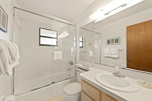 Blind Pass Condo A203 On Beautiful Sanibel Island