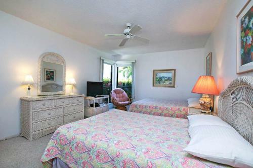 Blind Pass Condo B110 On Beautiful Sanibel Island