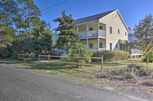 Family-friendly Home With Pool, Easy Walk To Beach!
