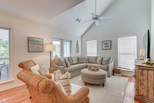 59 Santa Clara - Beachful Easy Feeling, Private Pool With Huge Yard!