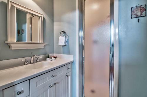 Watercolor By Dune Vacation Rentals - Beach District