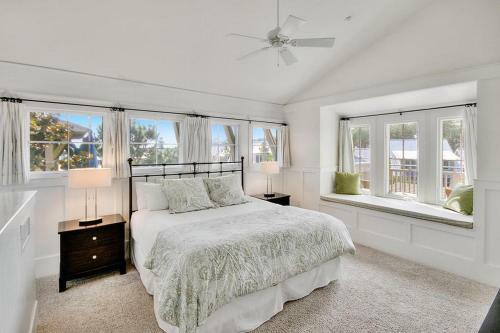 Watercolor By Dune Vacation Rentals - Beach District