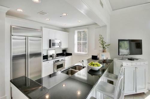 Watercolor By Dune Vacation Rentals - Beach District