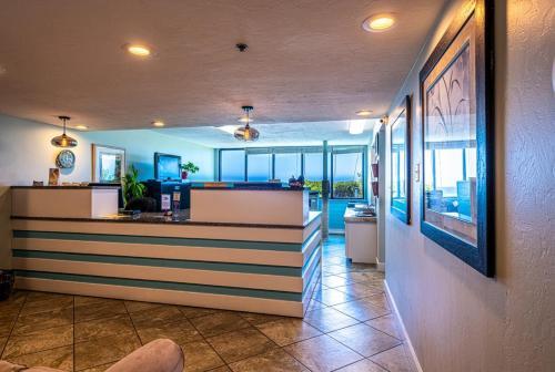Apartamento One Seagrove Place Unit 701 Condo