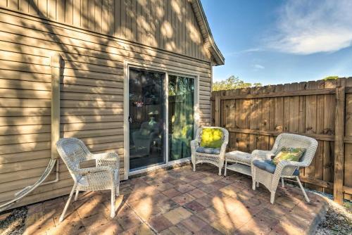 Pet-friendly Beach Home With Patio, 8mi To Shore