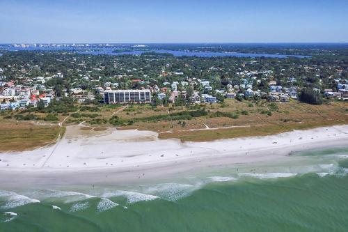 New Listing! Beachfront Gem With Wraparound Balcony Townhouse