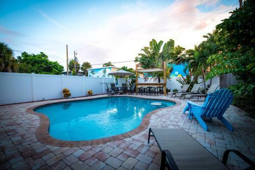342b Canal Rd - Siesta Key Village Condo