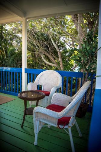 321 Canal Rd - Siesta Key Village Condo