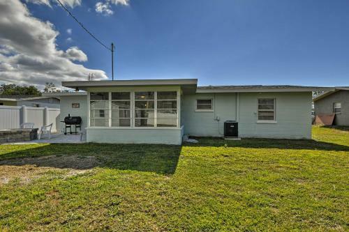 Venice Home With Fire Pit And Grill - 10 Mins To Beach!