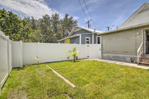 Updated Ybor City Home With Yard Walk To Pool!
